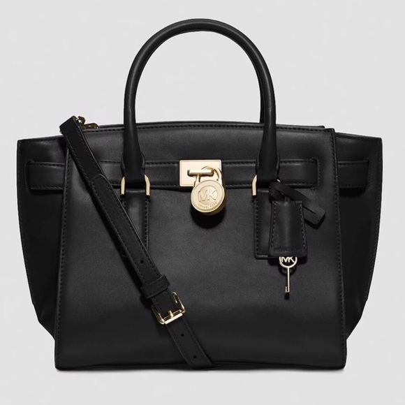 Michael Kors Handbags - Michael Kors Hamilton Traveler tote